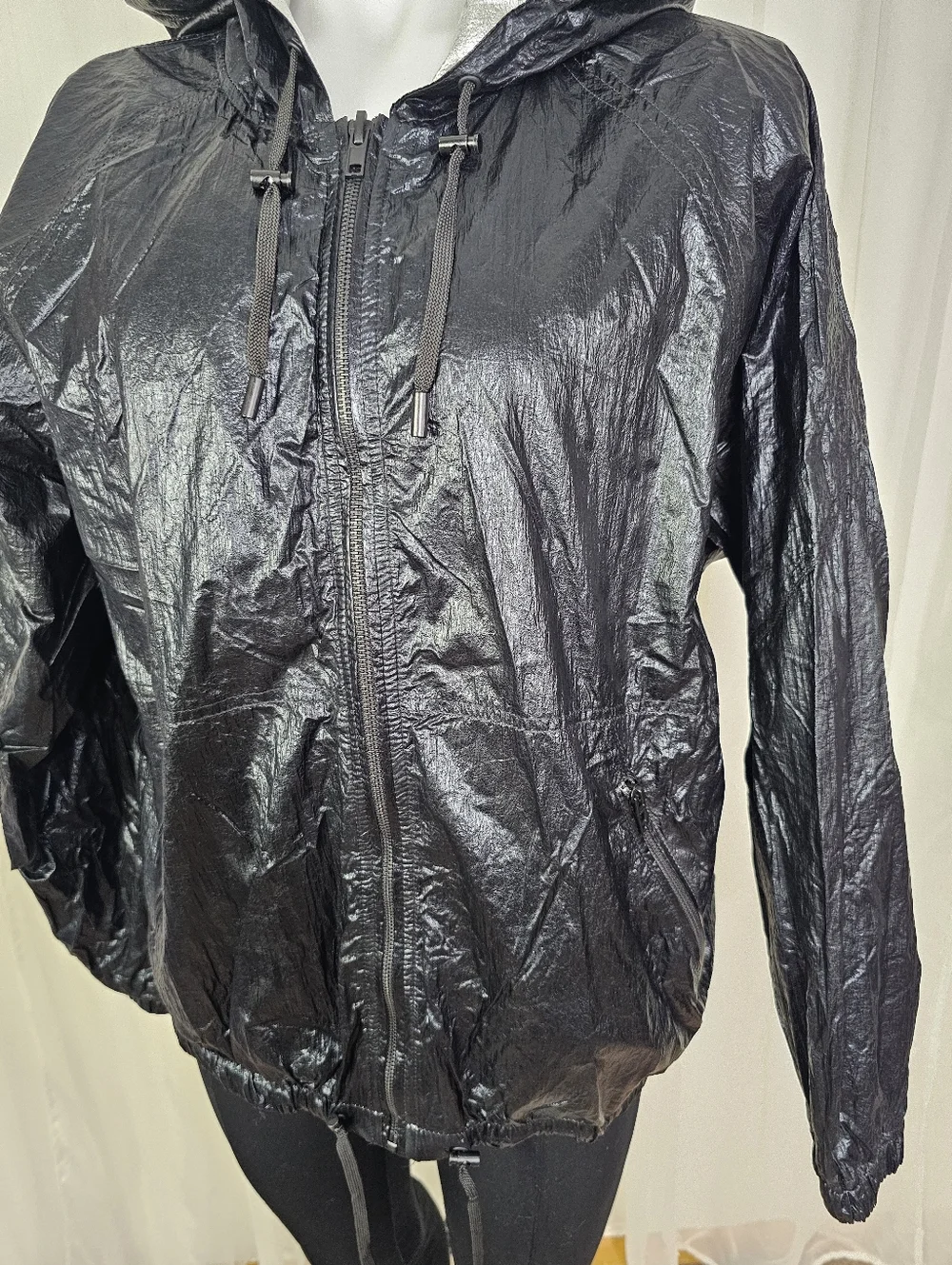 Blank NYC Reversible Shiny Silver Black Metallic Jacket Windbreaker Hood Medium